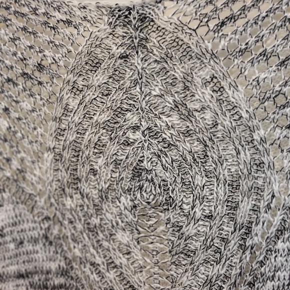 Live & Let Live One World 2 Tone Loose Knit Pullover Top Light Weight Top PS - Picture 5 of 7